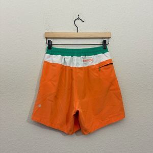 FREEBALLERS Mens Built-in Liner 6" Sport Shorts in The Tropics